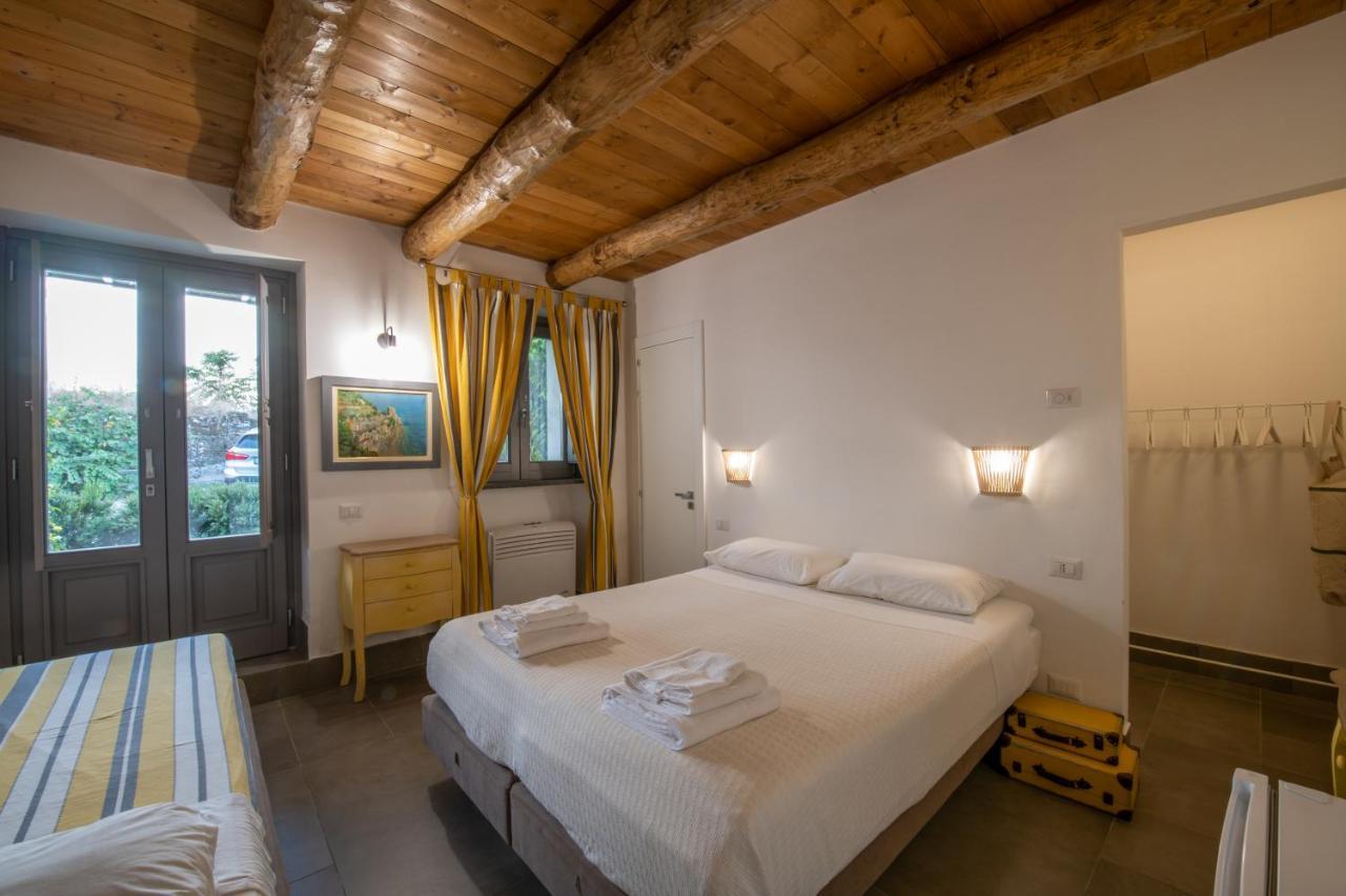 B&B Casa Franco Paestum Exterior photo